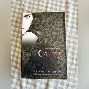 Marked: A House of Night Novel (Hardcover)
